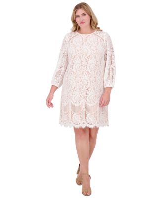 Plus Size Jewel-Neck Lace Shift Dress